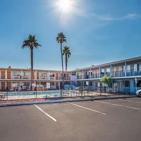 Econo Lodge Phoenix North I-17-2